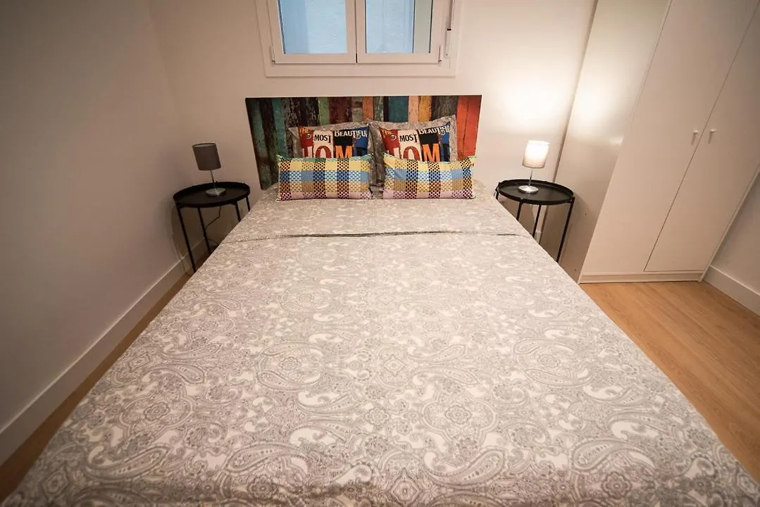 By Universitat Private Rooms Barcelona