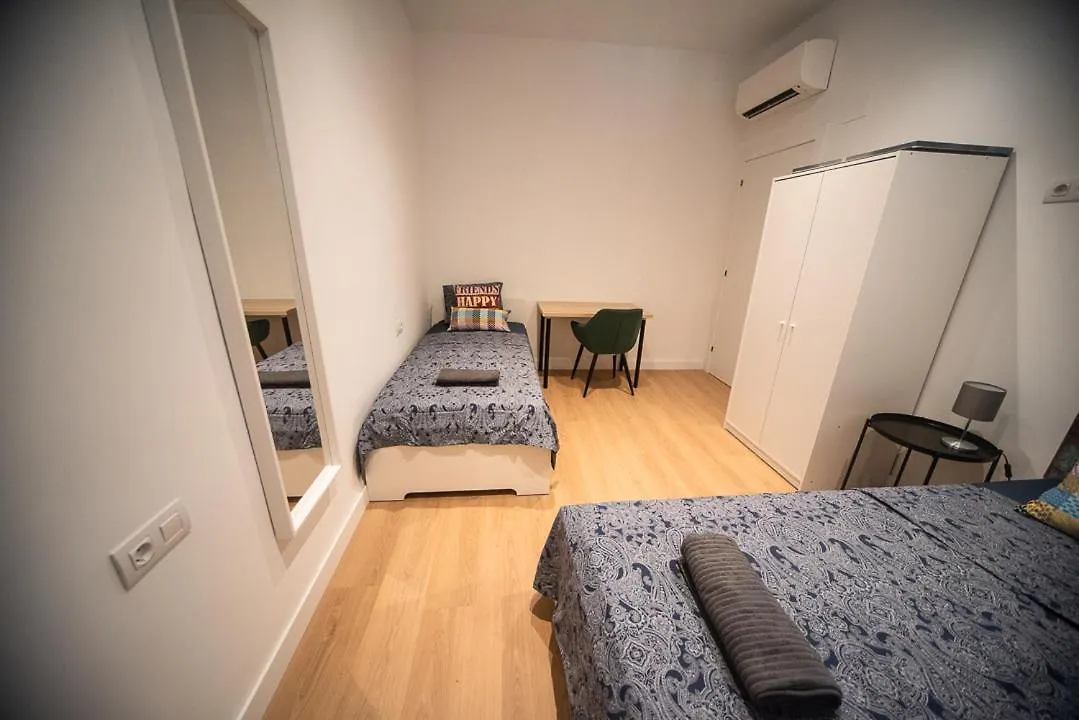 By Universitat Private Rooms Barcelona